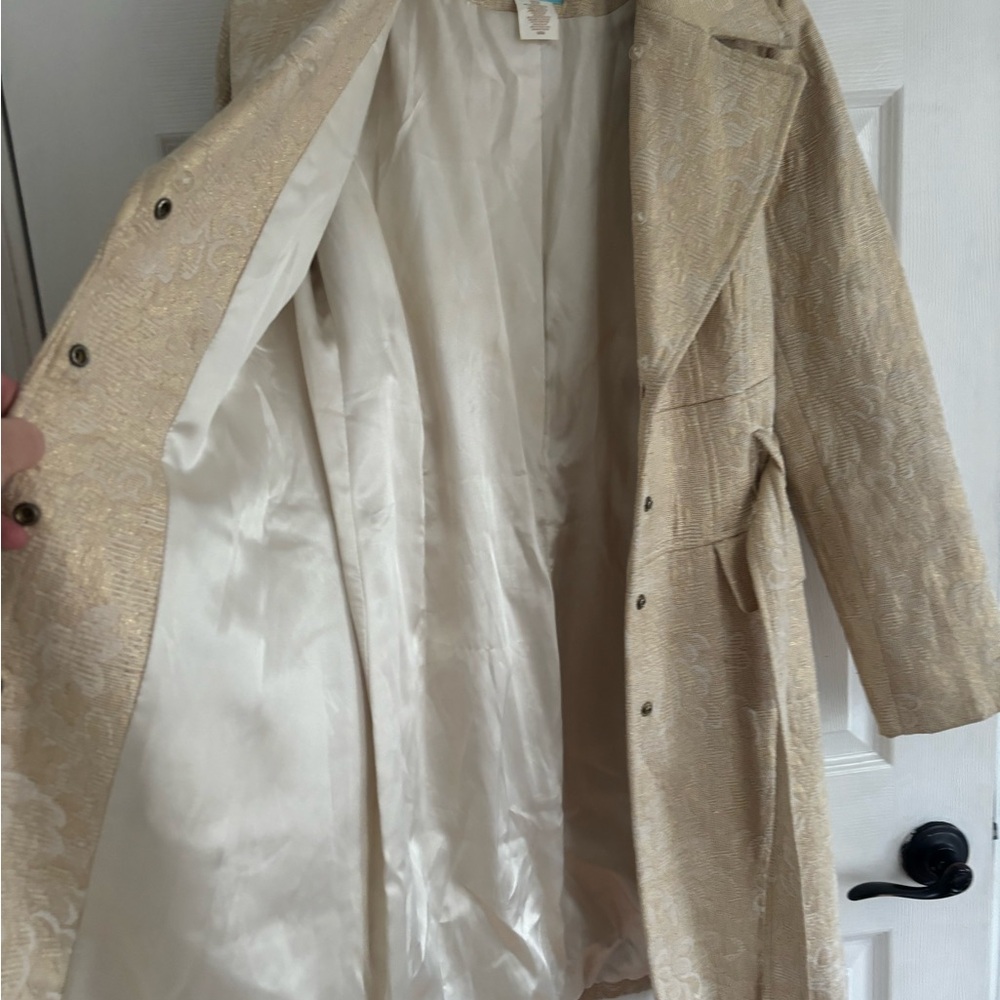 Marciano gold coat - Picture 6 of 8